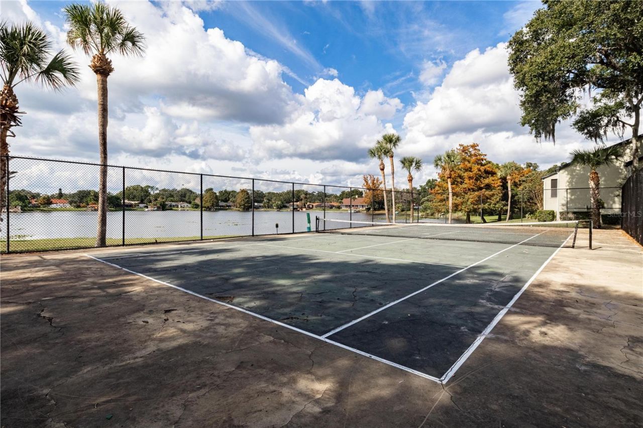 916 Lake Destiny Road, Unit E, Altamonte Springs, FL 32714 Photo
