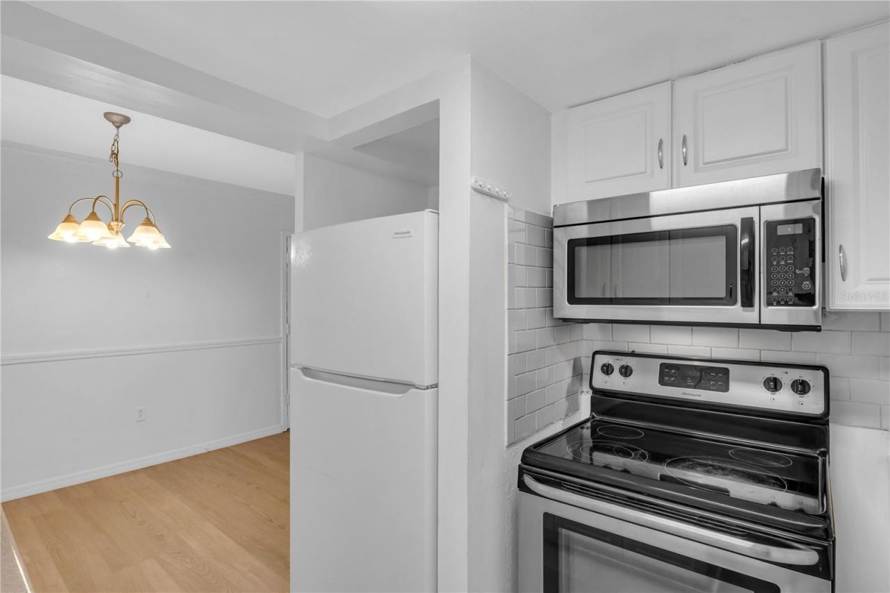 916 Lake Destiny Road, Unit E, Altamonte Springs, FL 32714 Photo
