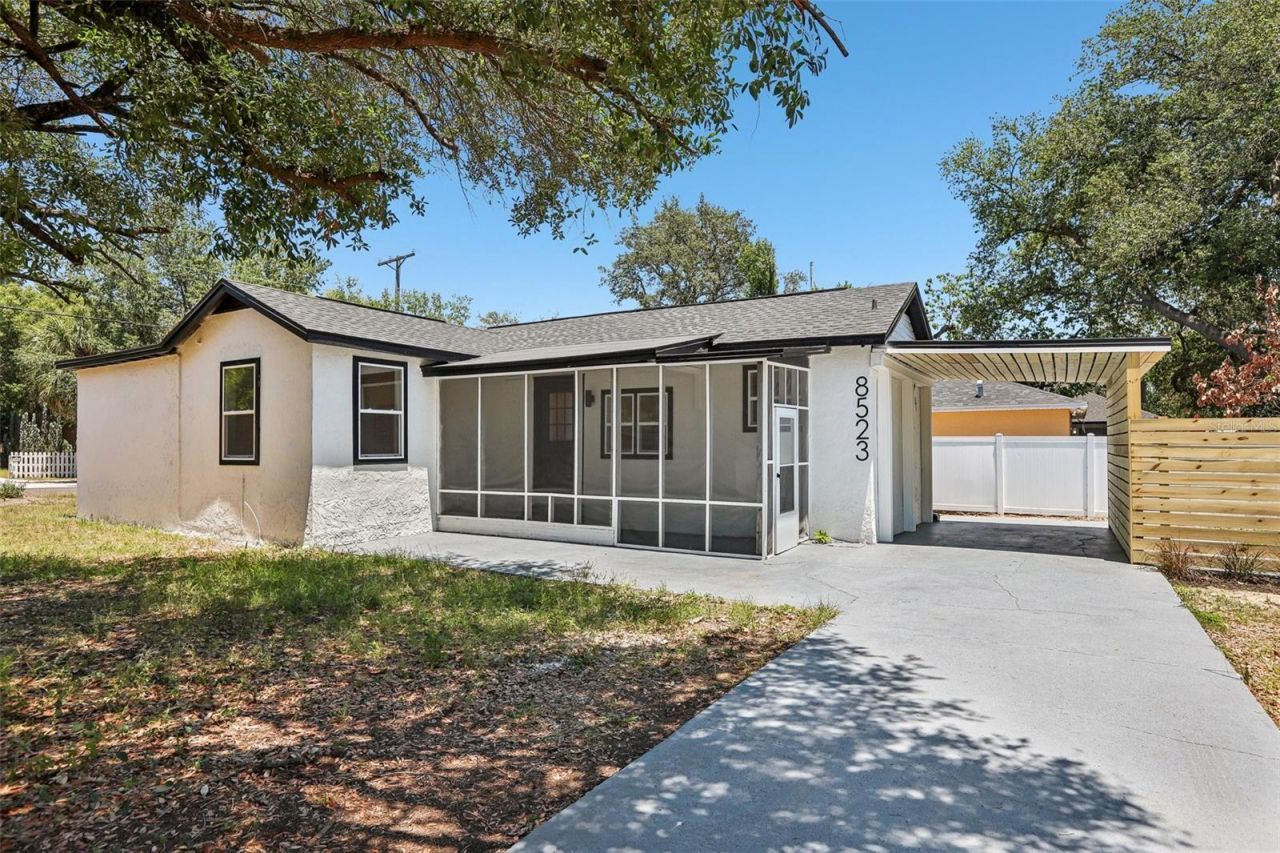8523 N Edison Avenue , Tampa, FL 33604 Main Photo