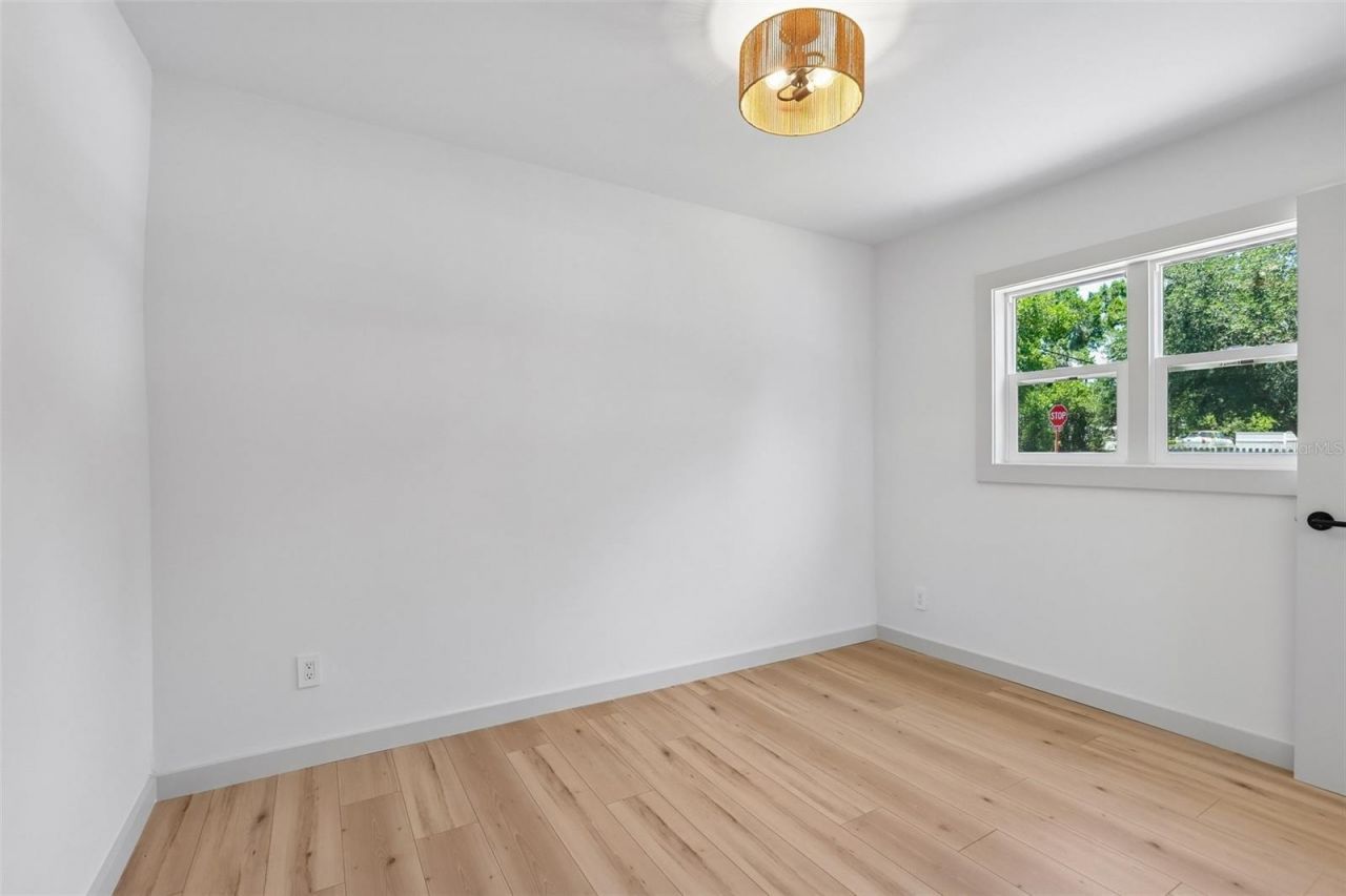8523 N Edison Avenue , Tampa, FL 33604 Photo