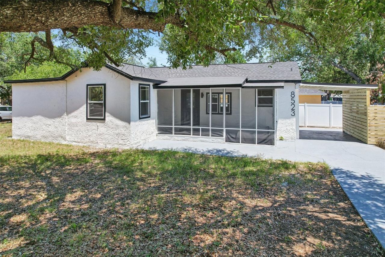 8523 N Edison Avenue , Tampa, FL 33604 Photo