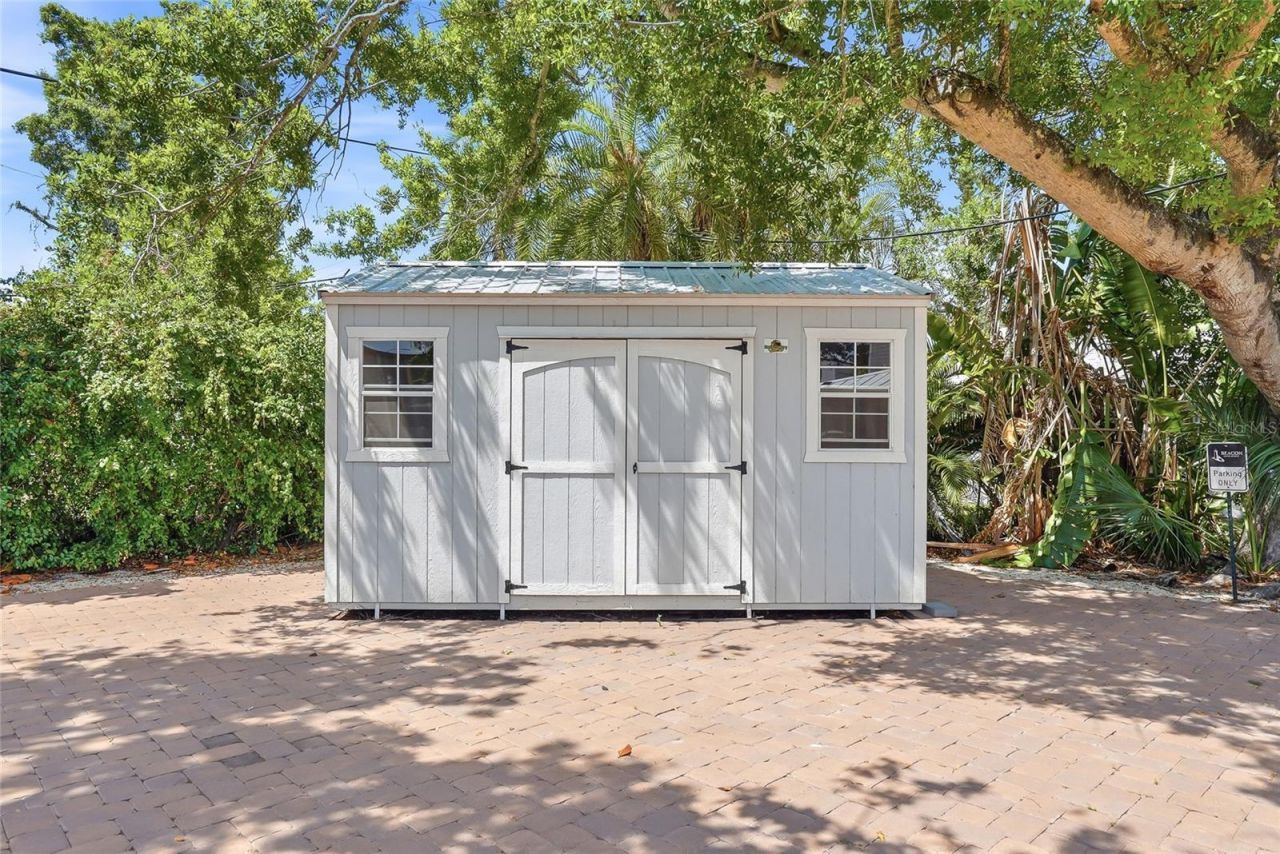 2423 Manatee Avenue W, Bradenton, FL 34205 Photo