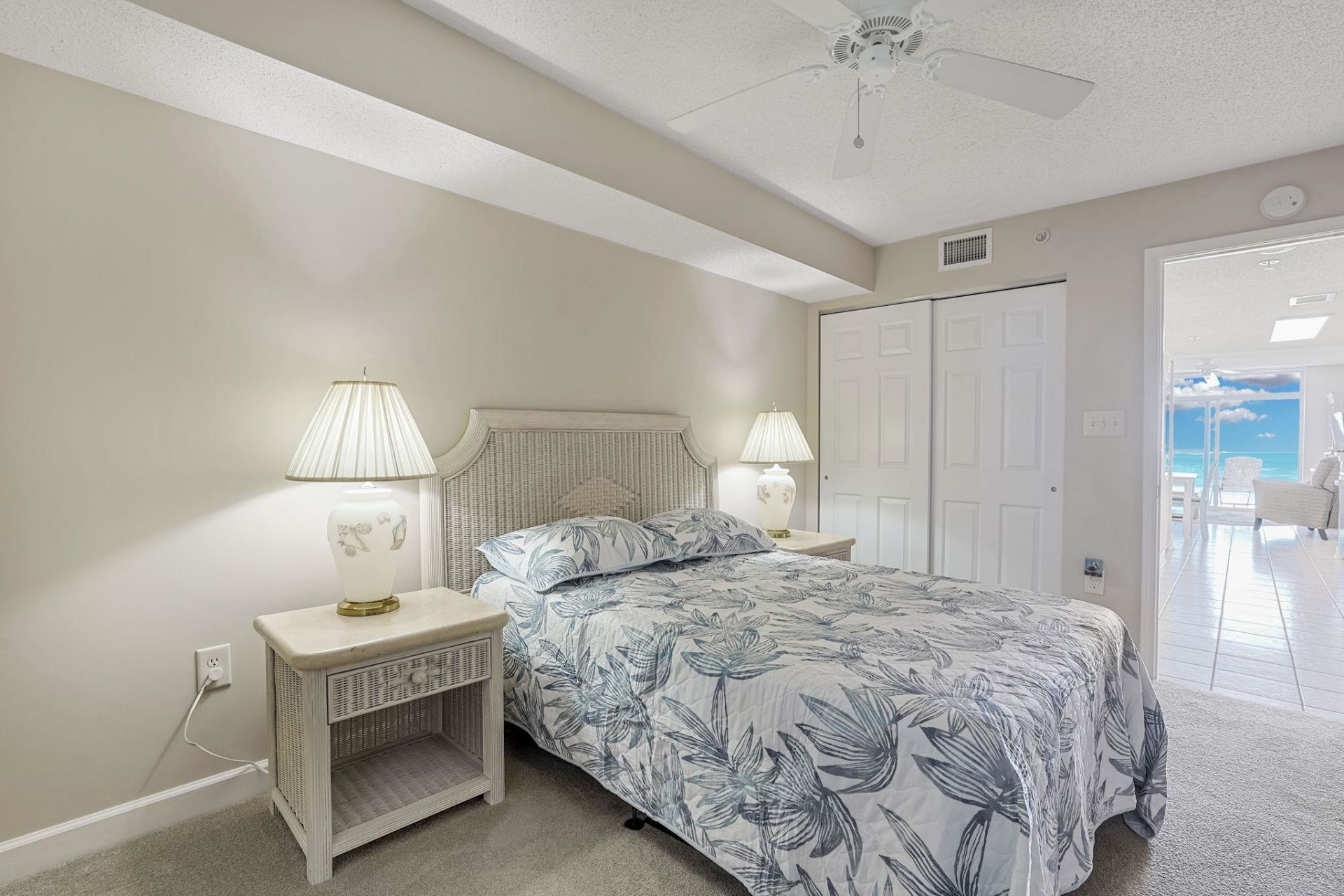 5700 N Ocean Blvd.  Photo 11