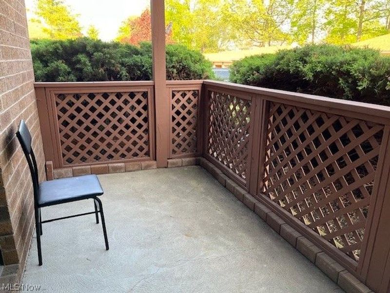 8621 Scenicview Drive, Unit 105, Broadview Heights, OH 44147 Photo 12