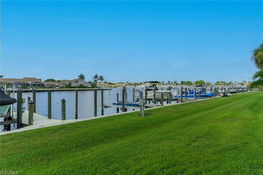 370 Stella Maris Dr N, Unit 2502, Naples, FL 34114 Photo