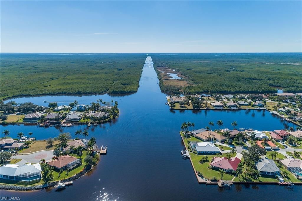 370 Stella Maris Dr N, Unit 2502, Naples, FL 34114 Photo