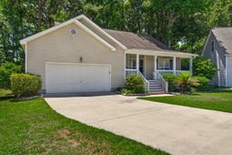135 Hanahan Plantation Circle photo 4