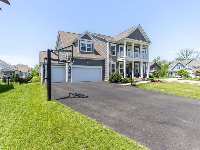 775 Wharncliff Loop, Pickerington, OH 43147 Photo 4