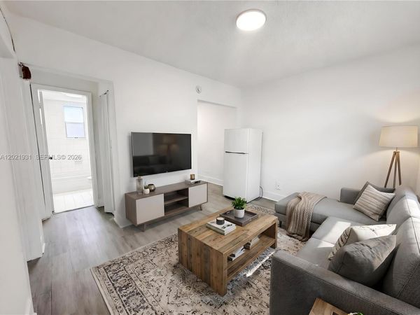 220 NW 11th Ter , Unit 3, Miami, FL 33136