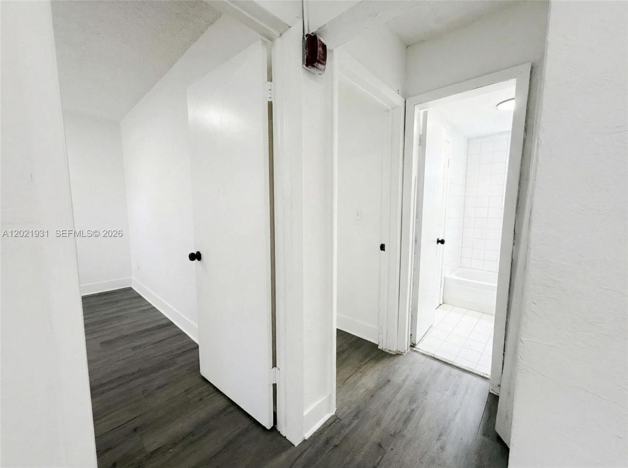220 NW 11th Ter , Unit 3, Miami, FL 33136 Photo