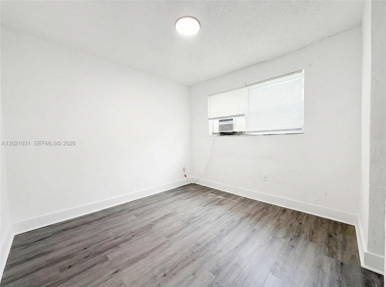 220 NW 11th Ter , Unit 3, Miami, FL 33136 Photo