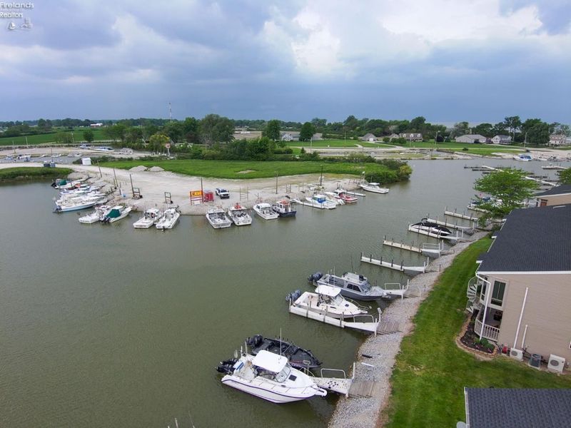 6484 N Harris Harbor Drive, Oak Harbor, OH 43449 Photo 25