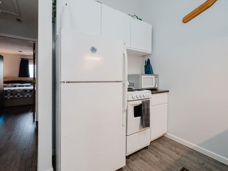 6484 N Harris Harbor Drive, Oak Harbor, OH 43449 Photo 8