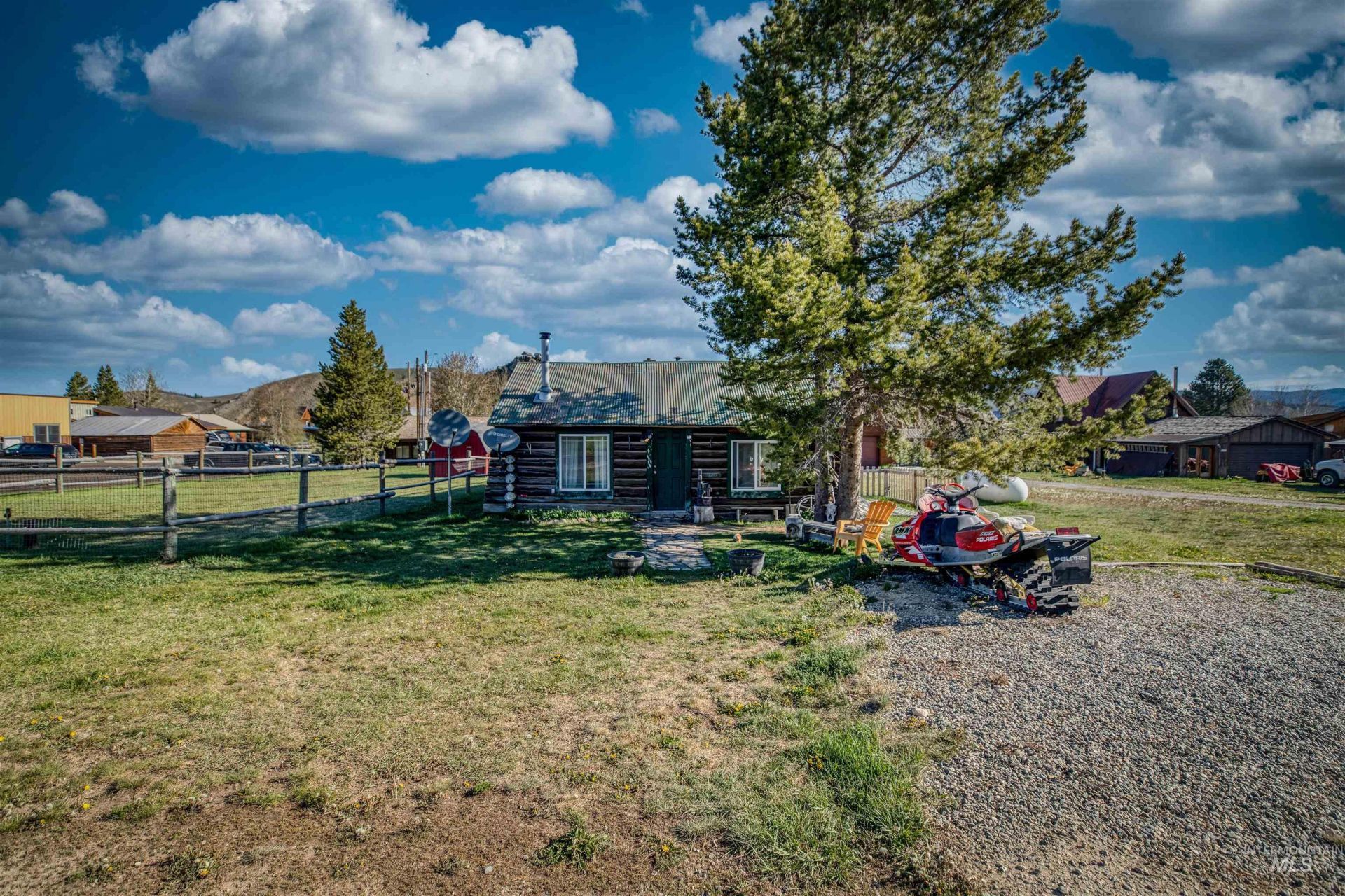 650 Critchfield Ave, Stanley, ID 83278 Main Photo