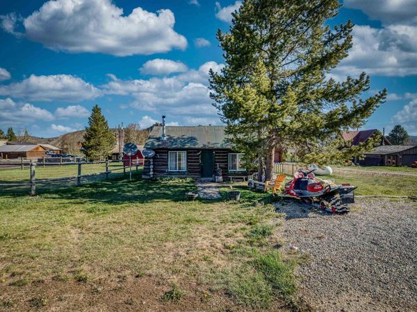 650 Critchfield Ave, Stanley, ID 83278