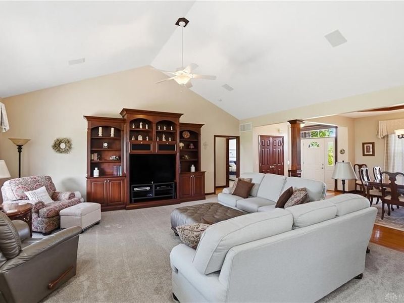 710 Governors Road, Troy, OH 45373 Photo 8