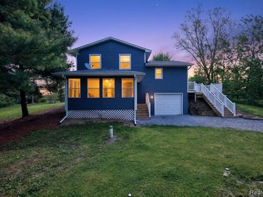 1215 N Oak Road, Davison Twp, MI 48423