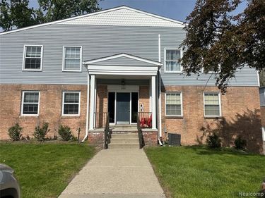 509 E University Drive , Rochester, MI 48307