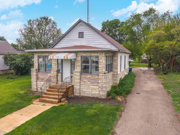 125 E Jackson Street, Cullom, IL 60929