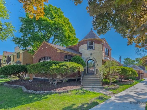 1701 N Rutherford Avenue , Chicago, IL 60707