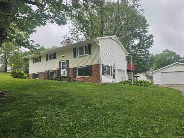 4625 N Ridgewood Drive, Bloomington, IN 47404