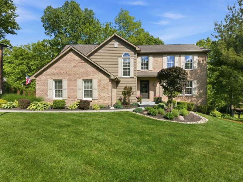 7366 Wethersfield Drive, West Chester, OH 45069 Photo 1