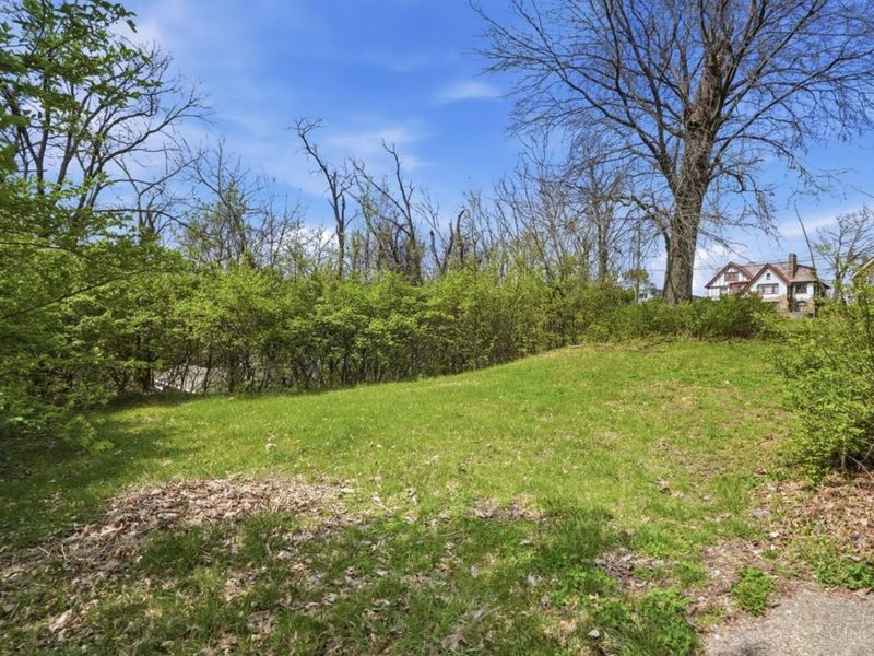 2551 Harrison Avenue, Cincinnati, OH 45211 Photo 1