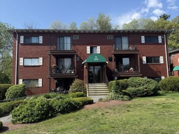 310 Codman Hill Rd, Unit 34D, Boxborough, MA 01719