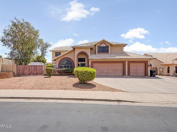 1465 N AVOCA, Mesa, AZ 85207