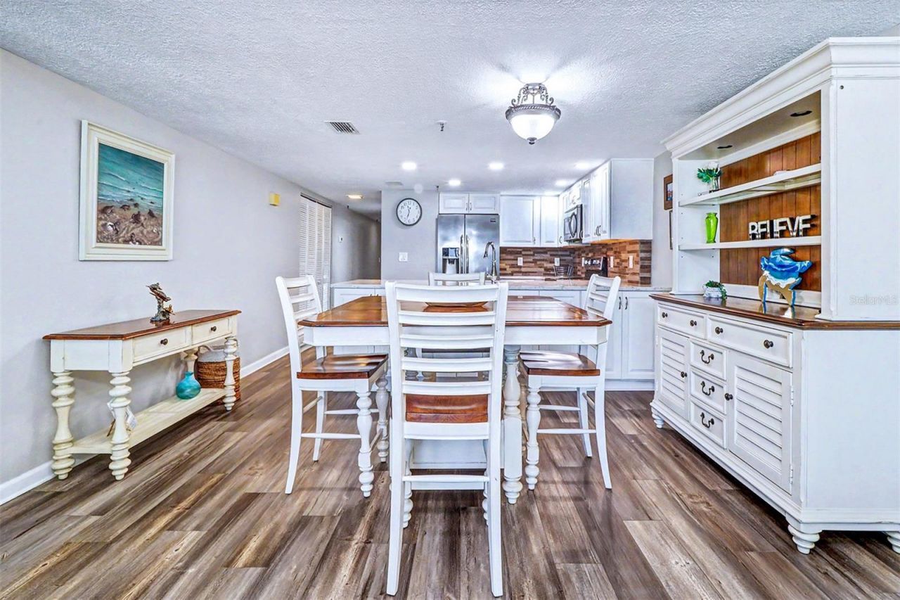 13336 Gulf Boulevard, Unit 204, Madeira Beach, FL 33708 Photo