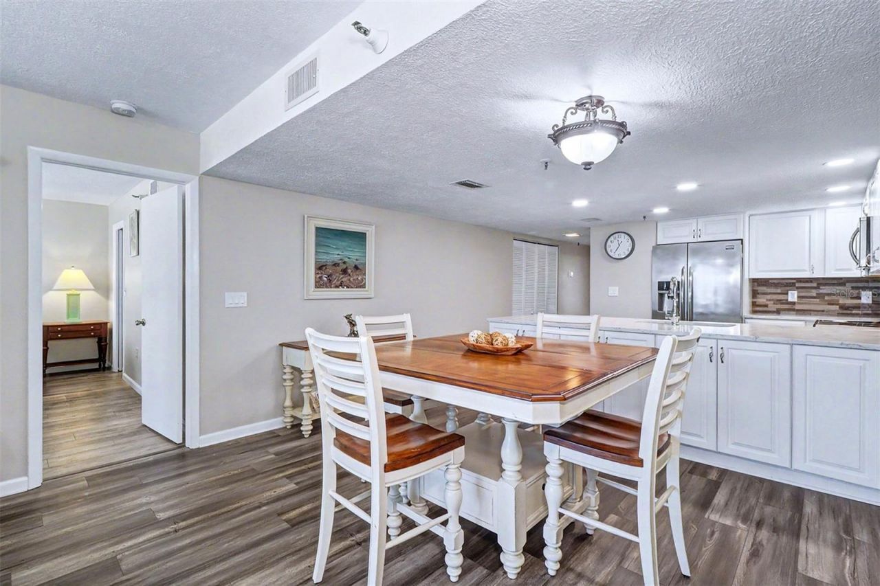 13336 Gulf Boulevard, Unit 204, Madeira Beach, FL 33708 Photo