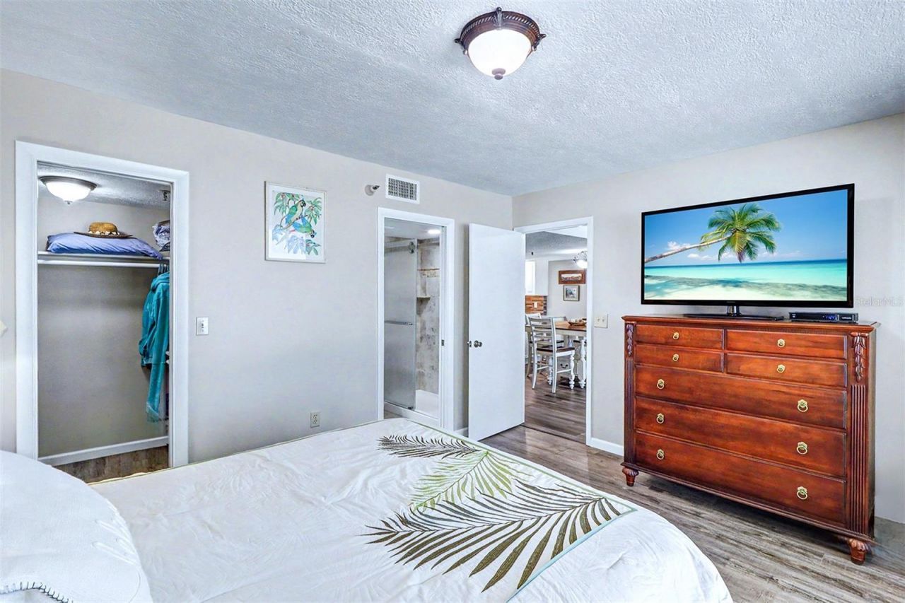 13336 Gulf Boulevard, Unit 204, Madeira Beach, FL 33708 Photo