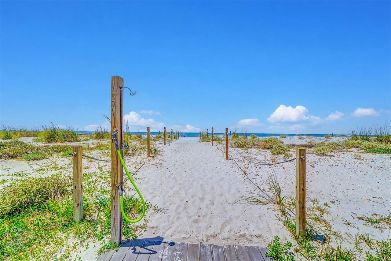 13336 Gulf Boulevard, Unit 204, Madeira Beach, FL 33708 Photo