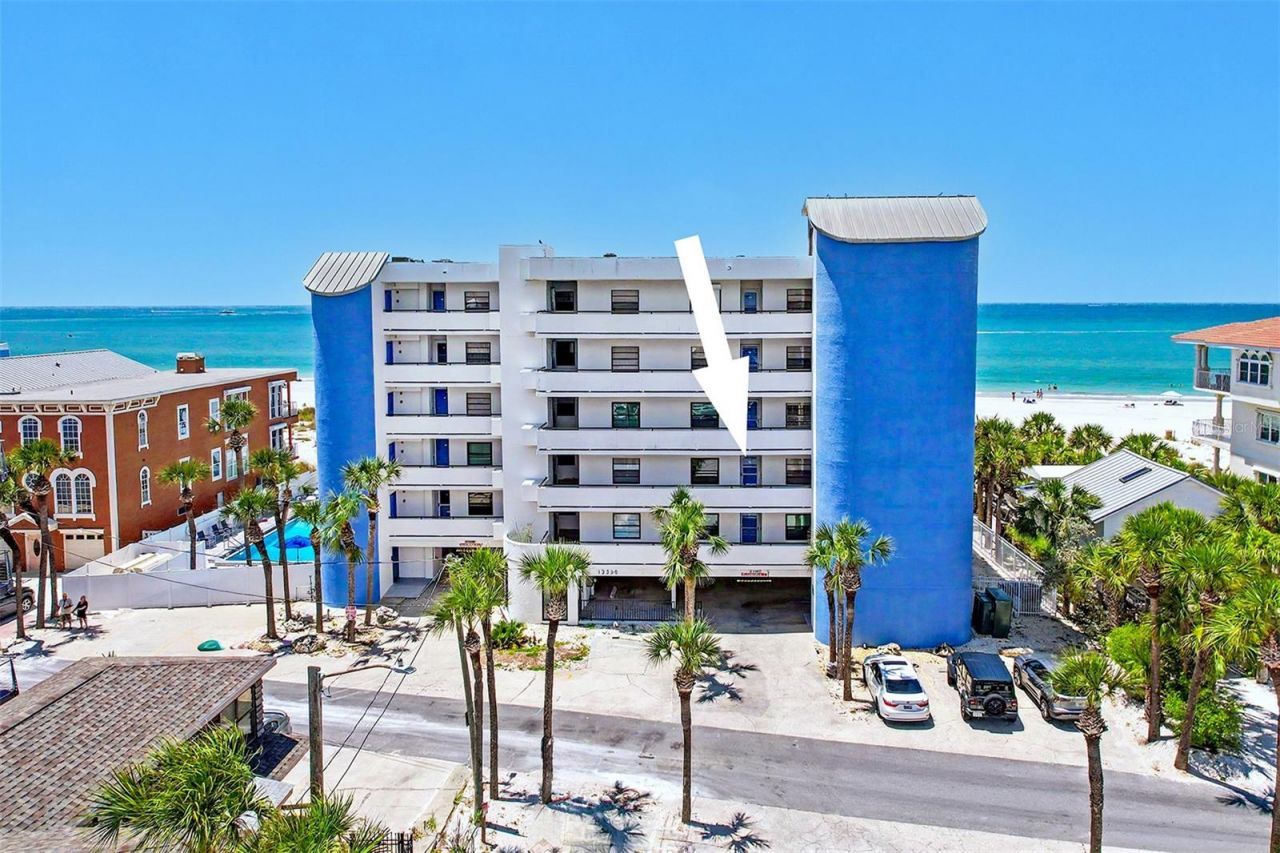 13336 Gulf Boulevard, Unit 204, Madeira Beach, FL 33708 Photo