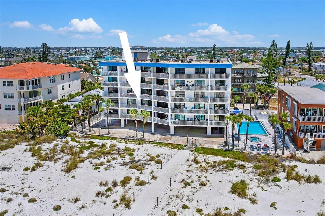 13336 Gulf Boulevard, Unit 204, Madeira Beach, FL 33708 Photo