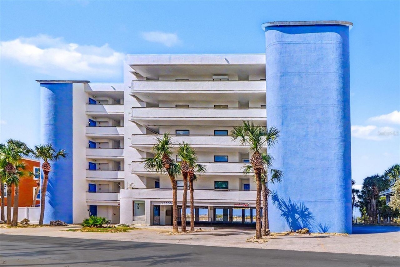 13336 Gulf Boulevard, Unit 204, Madeira Beach, FL 33708 Photo