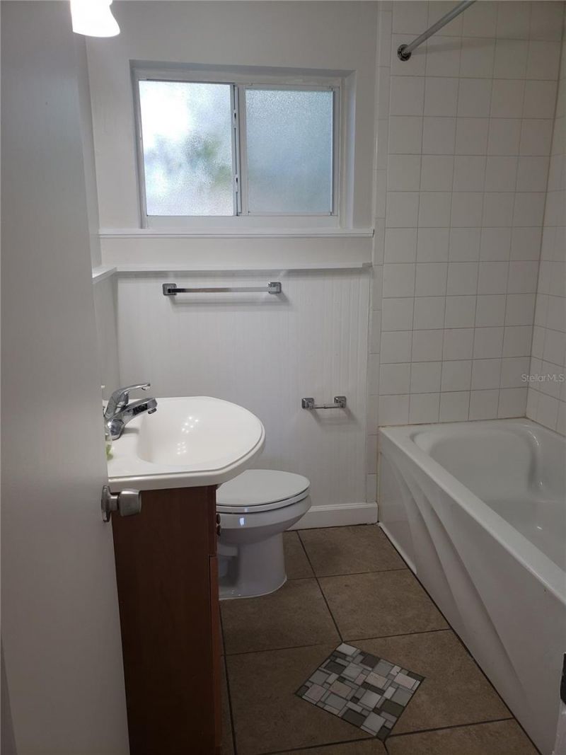 7475 19th Avenue N, Saint Petersburg, FL 33710 Photo