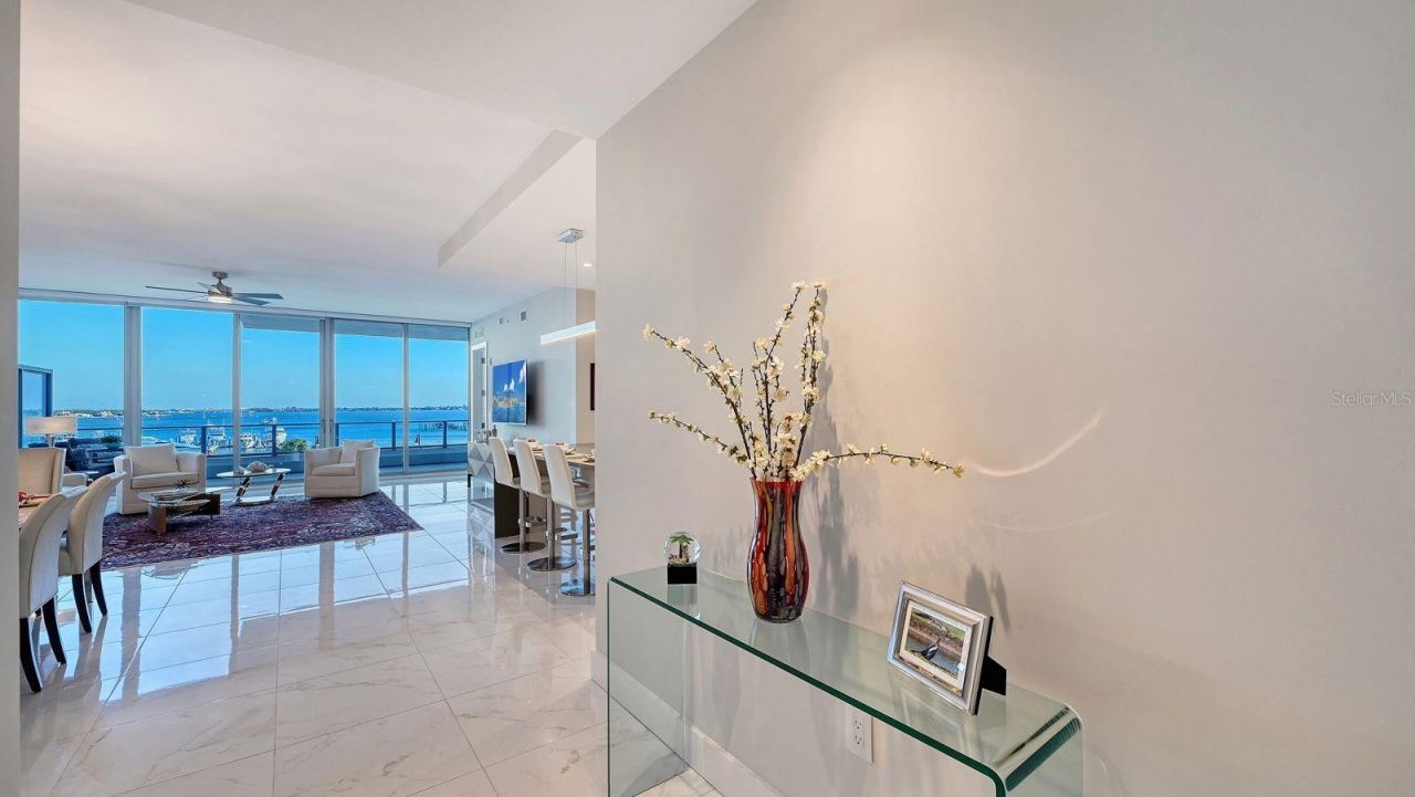 1155 N Gulfstream Avenue, Unit 401, Sarasota, FL 34236 Photo
