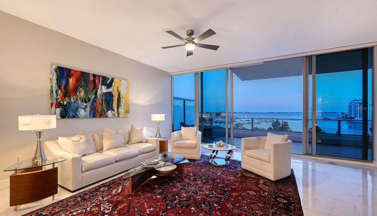1155 N Gulfstream Avenue, Unit 401, Sarasota, FL 34236 Photo