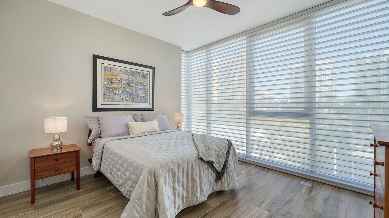 1155 N Gulfstream Avenue, Unit 401, Sarasota, FL 34236 Photo