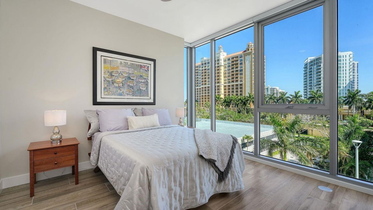 1155 N Gulfstream Avenue, Unit 401, Sarasota, FL 34236 Photo