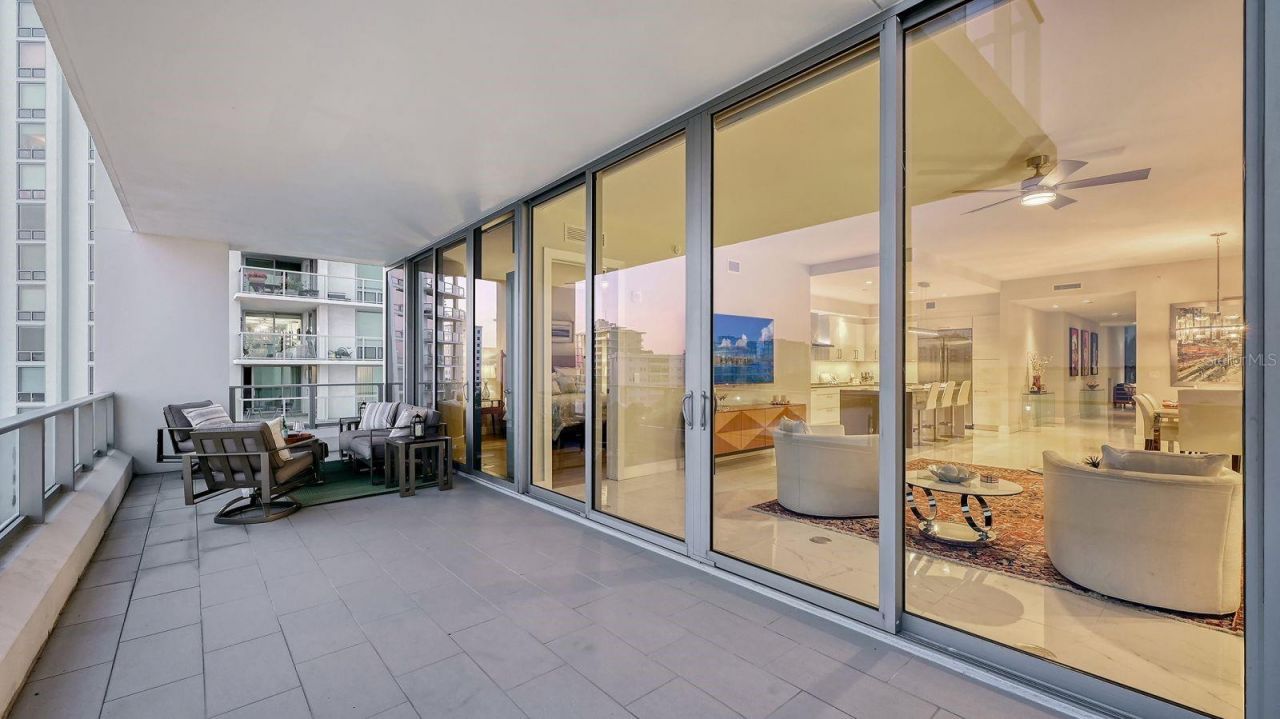 1155 N Gulfstream Avenue, Unit 401, Sarasota, FL 34236 Photo