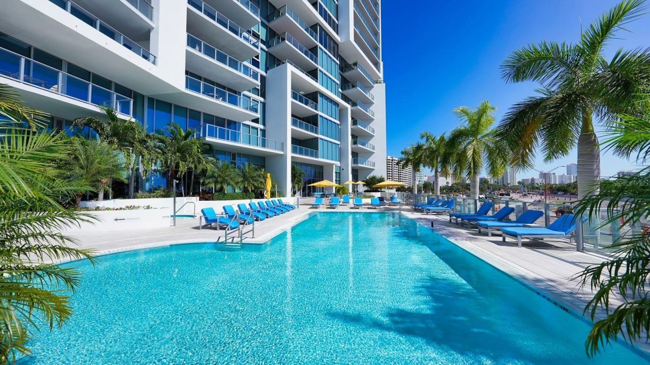 1155 N Gulfstream Avenue, Unit 401, Sarasota, FL 34236 Photo