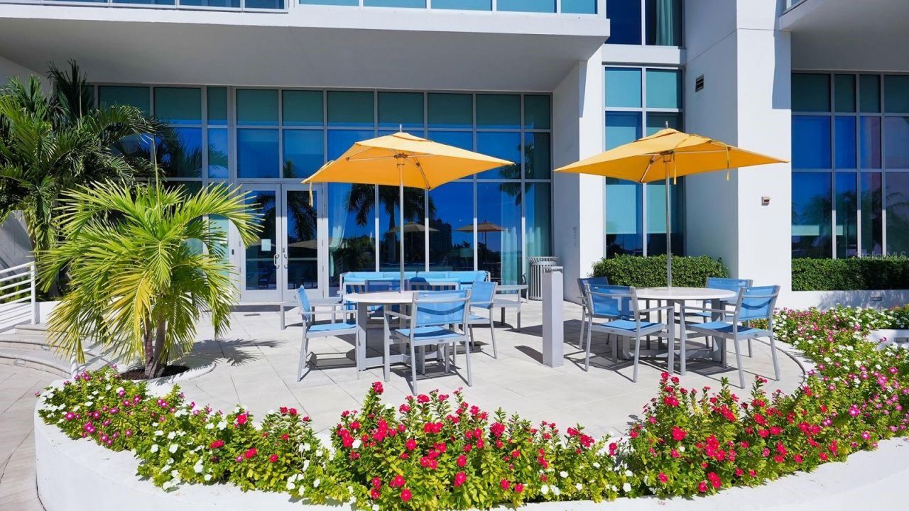 1155 N Gulfstream Avenue, Unit 401, Sarasota, FL 34236 Photo