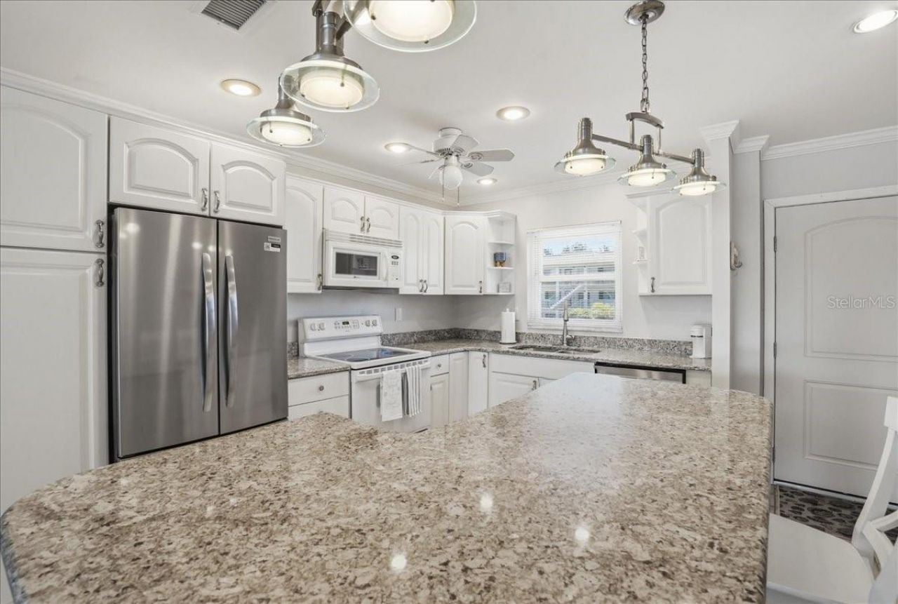 3330 Gulf Of Mexico Drive , Unit 202D, Longboat Key, FL 34228 Photo