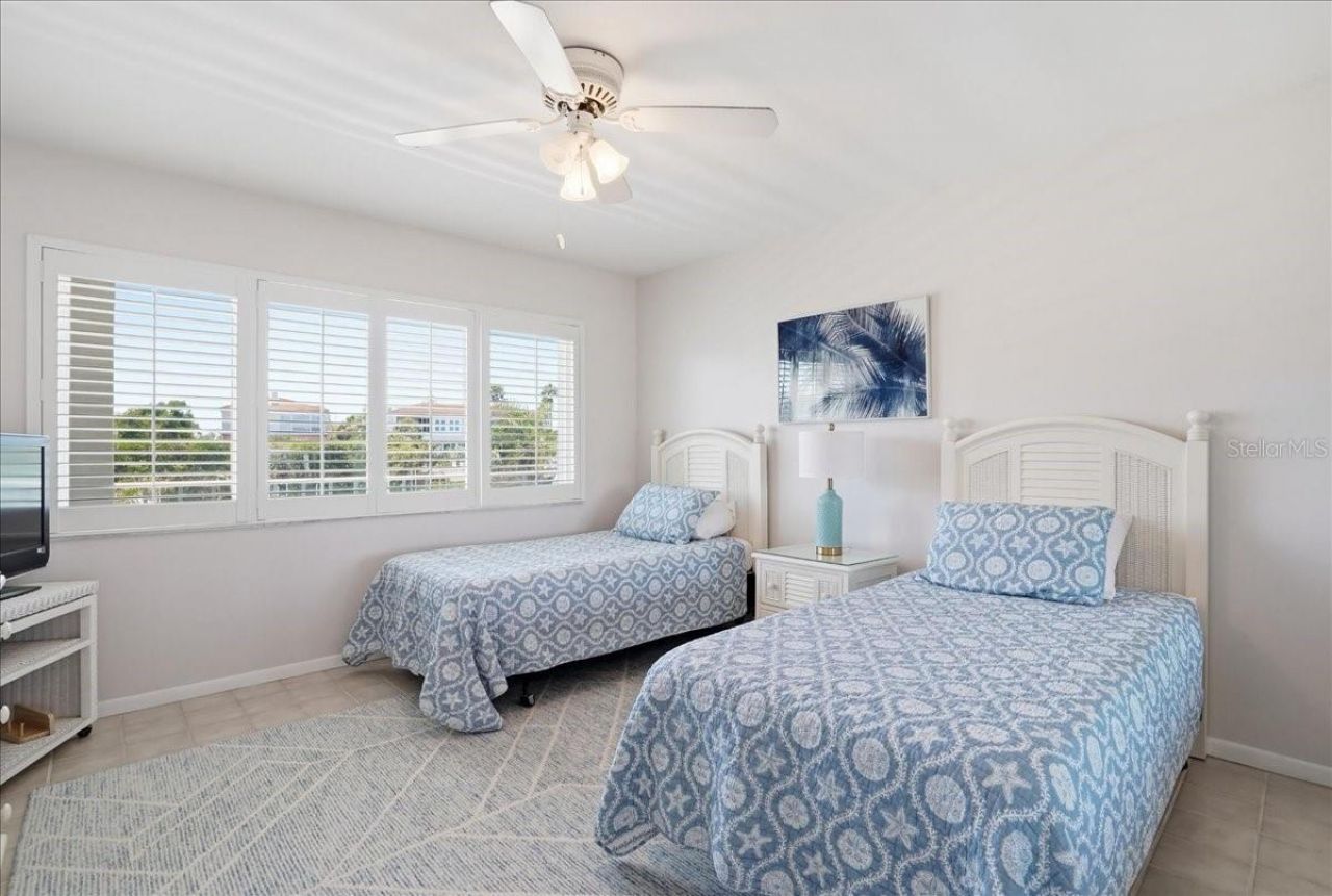 3330 Gulf Of Mexico Drive , Unit 202D, Longboat Key, FL 34228 Photo