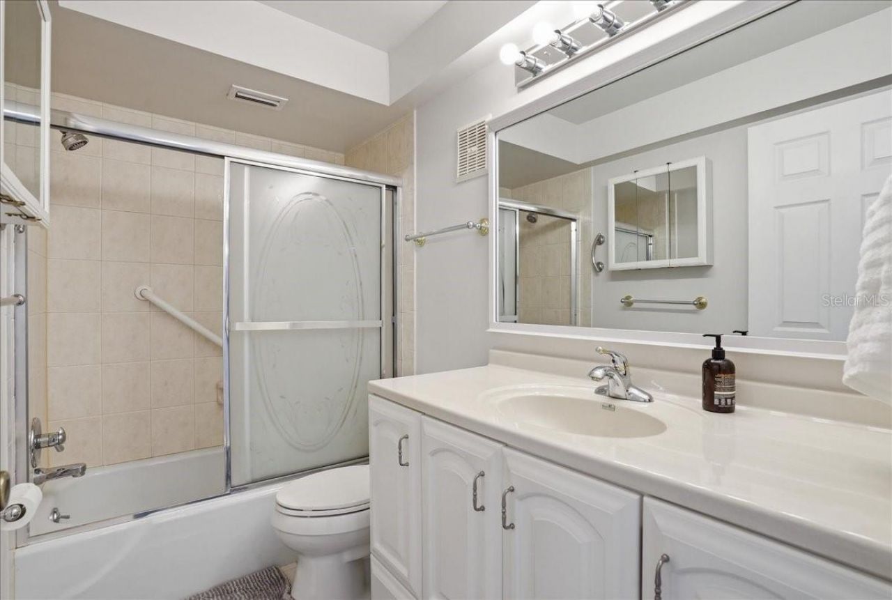 3330 Gulf Of Mexico Drive , Unit 202D, Longboat Key, FL 34228 Photo