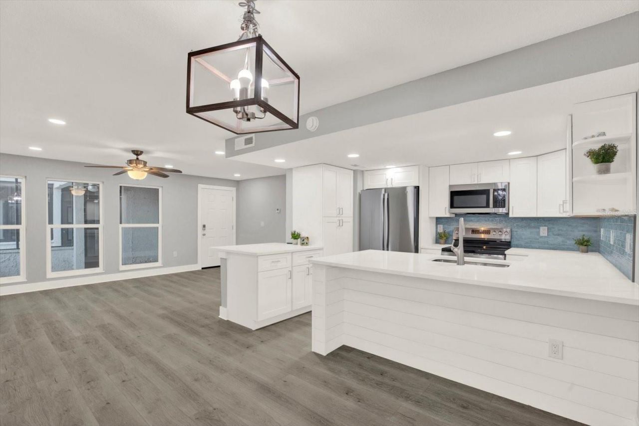 337 Rex Place , Unit A, Madeira Beach, FL 33708 Photo