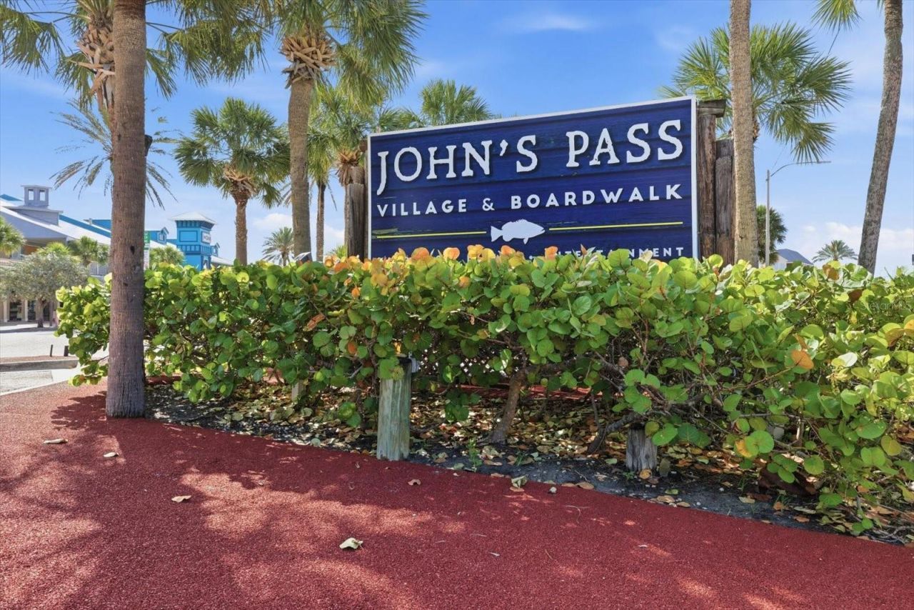 337 Rex Place , Unit A, Madeira Beach, FL 33708 Photo