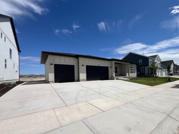 1159 E BLACKFEET DR, Unit 522, Eagle Mountain, UT 84005